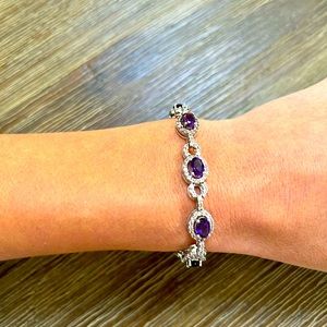 Amethyst link bracelet in sterling silver